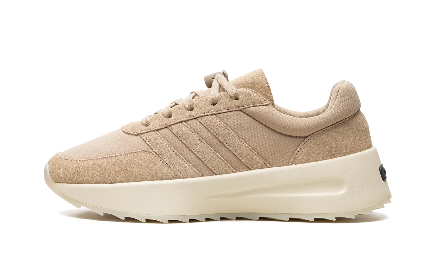 Los Angeles Runner "Clay" IF4215