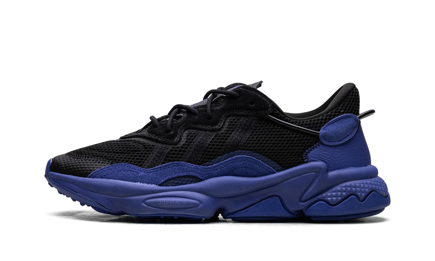 Ozweego "Core Black Semi Lucid Blue" H06145