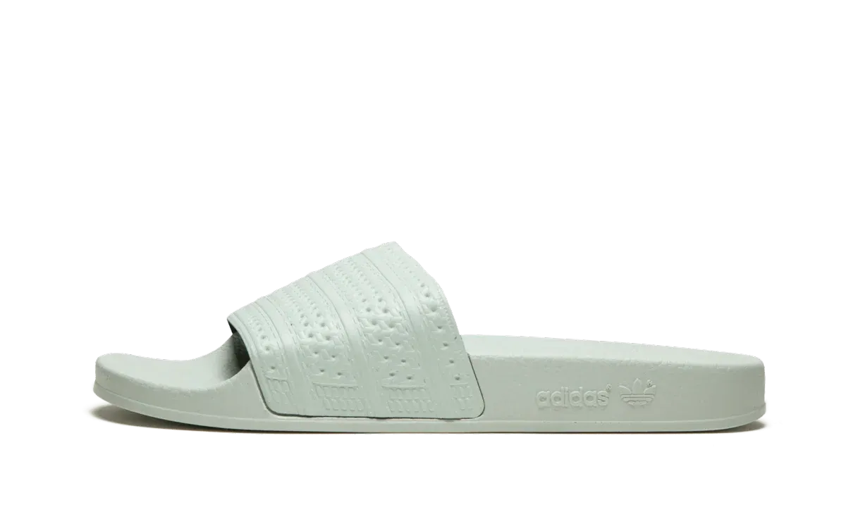 Adilette Slide "Linen Green" BA7540