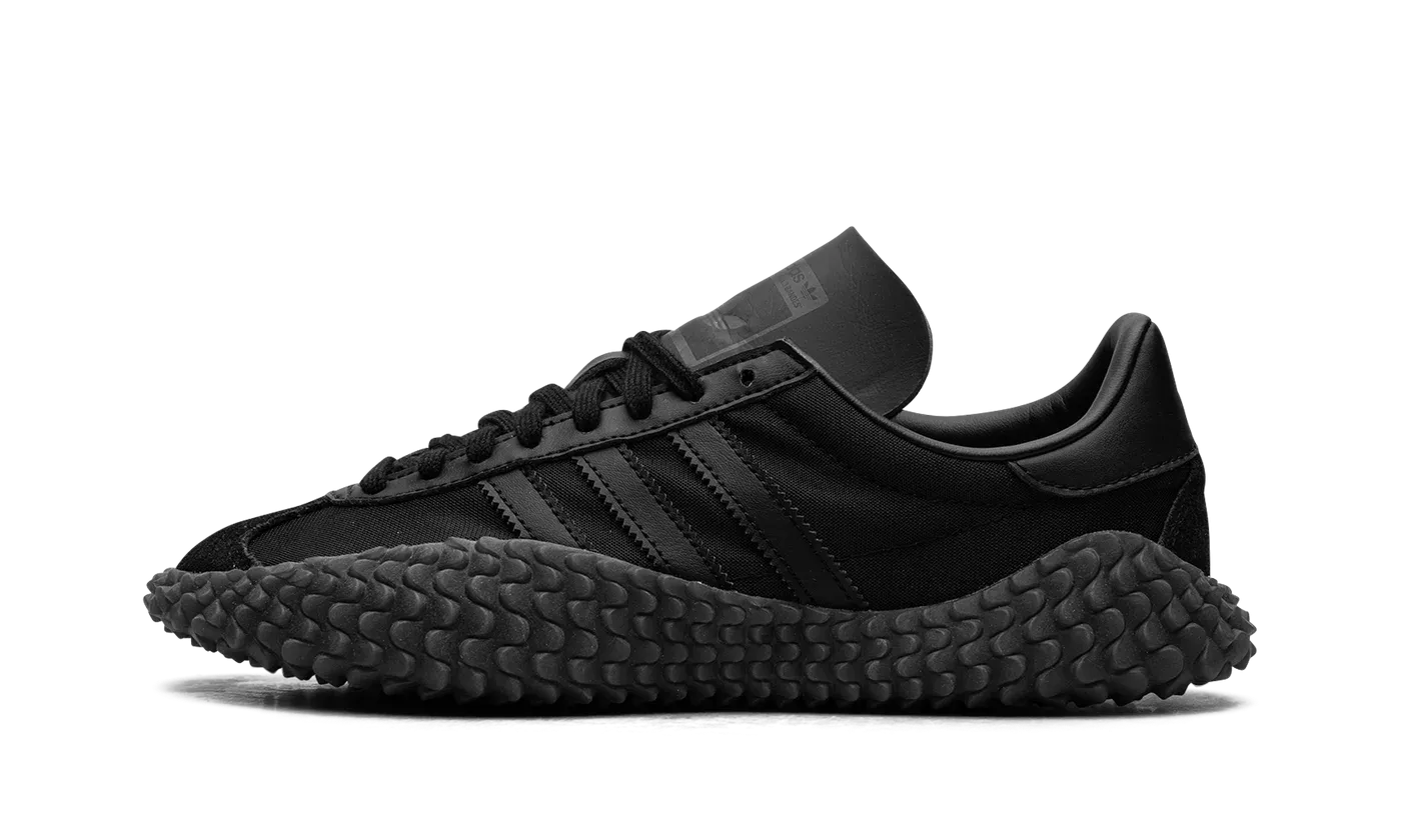 Country Kamanda "Black" EE3642