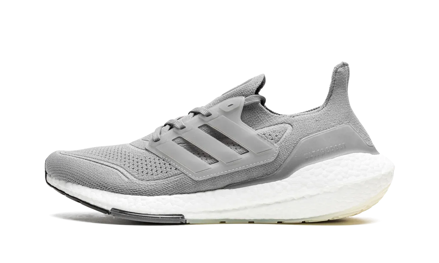 UltraBoost 21 FY0381