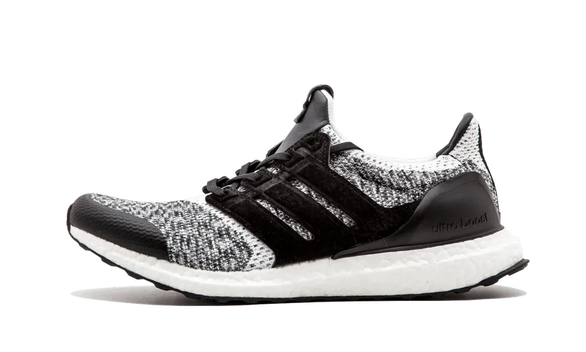 UltraBOOST S.E. "SNS x Social Status"