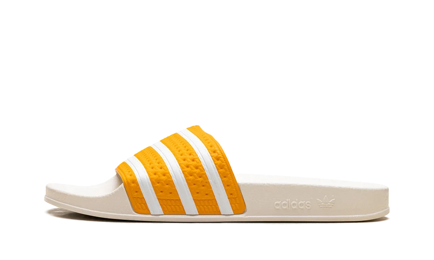 ADILETTE "White" GY2101