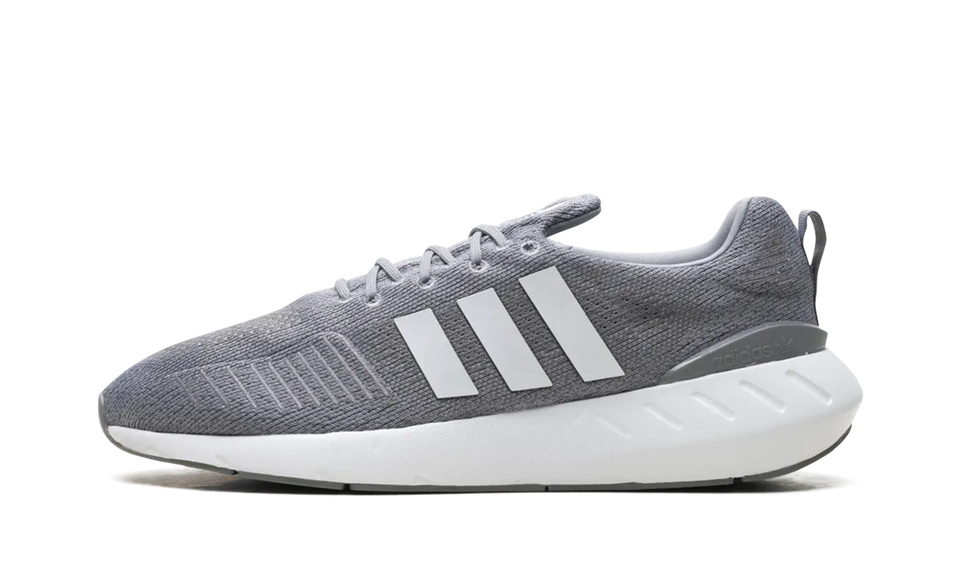 SWIFT RUN 22 "Grey" GZ3495