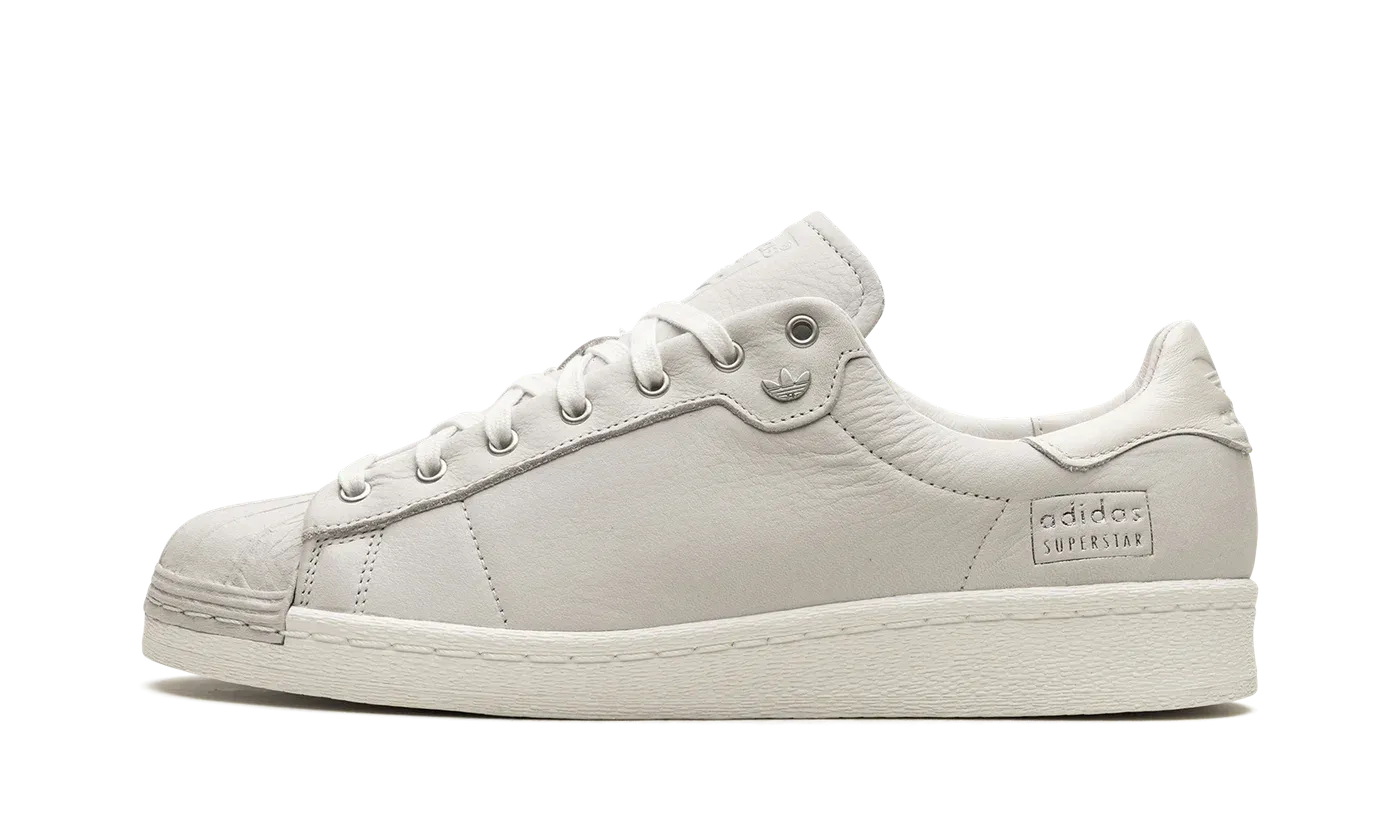 Superstar "Core White"