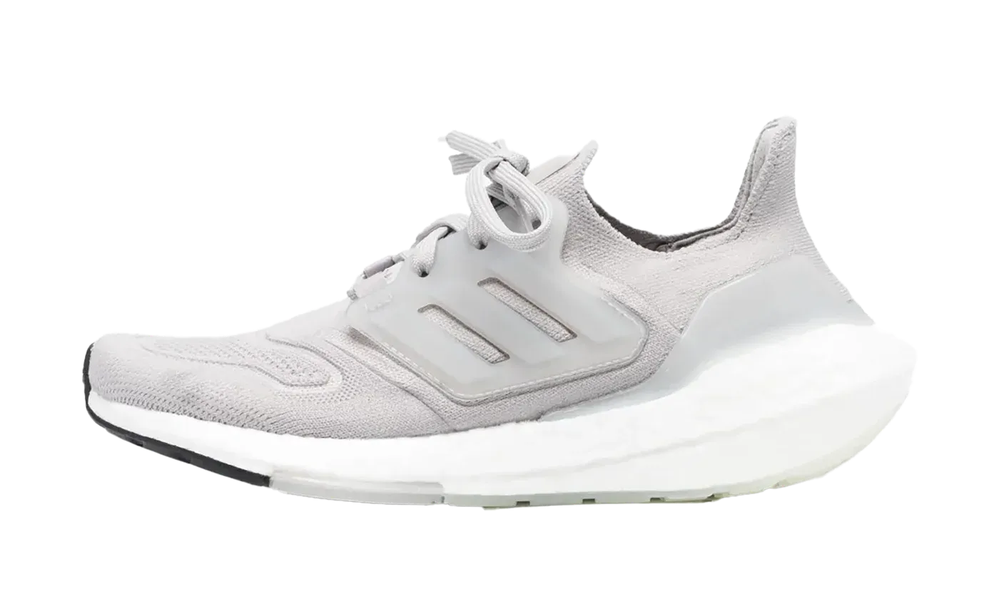 ULTRABOOST 22 WMNS "Grey" GX5594