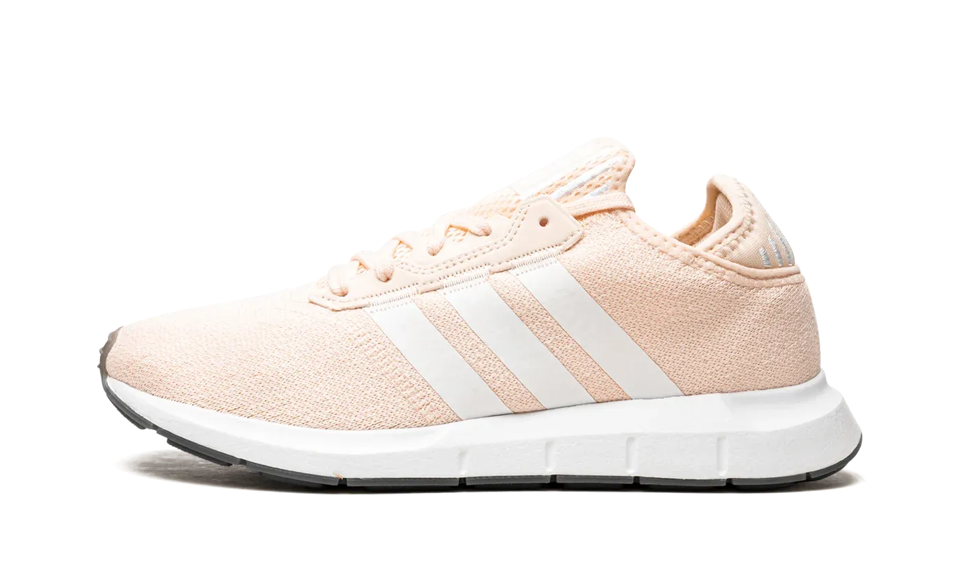 SWIFT RUN X WMNS "Pink" FY2136