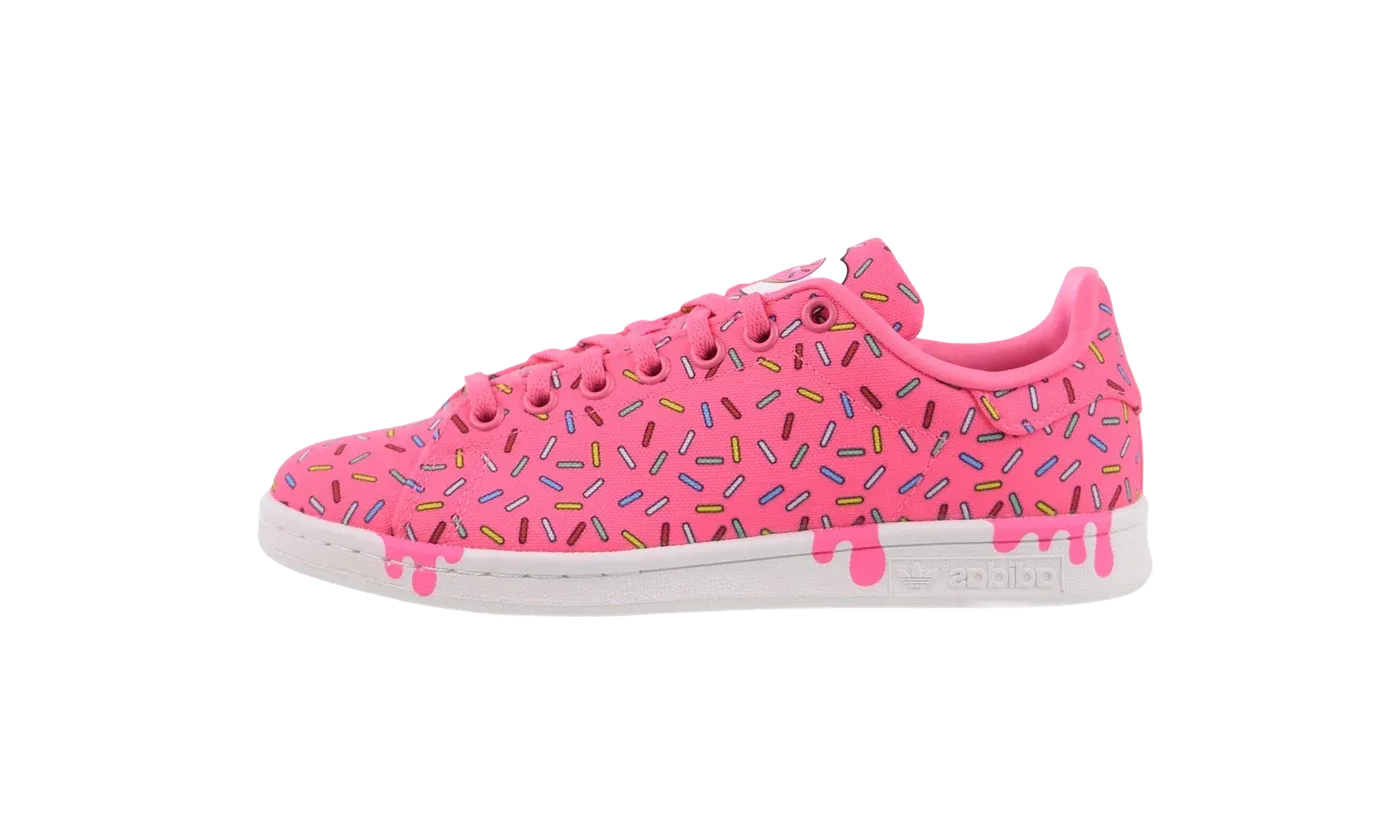 Stan Smith GS "The Simpsons - Solar Pink / Cloud White" GV7950