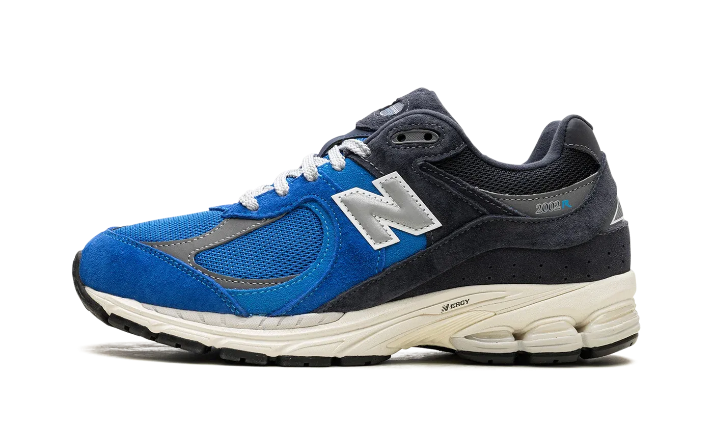 2002R "Blue Oasis" M2002RPB