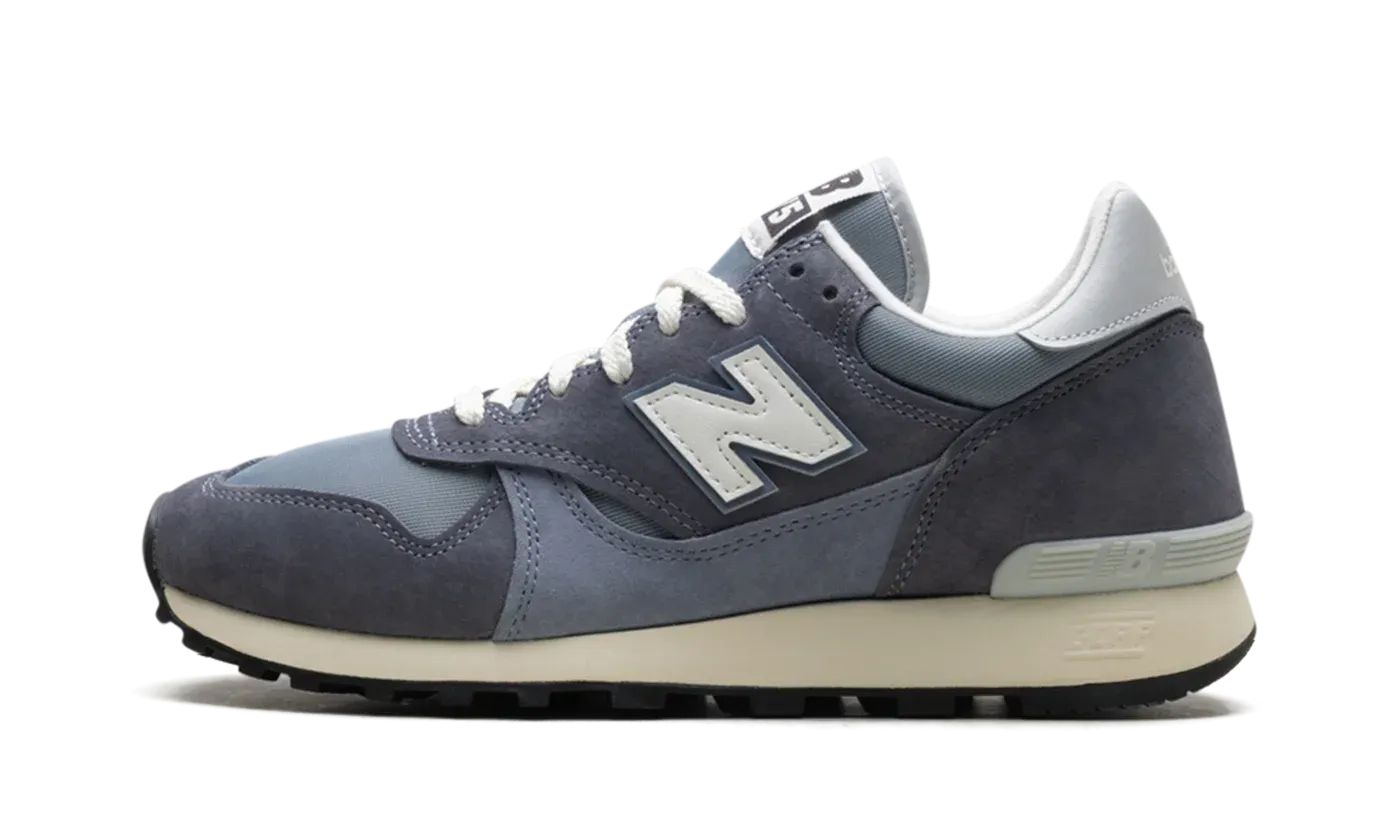 475 "Steel Arctic Grey" M475VTH