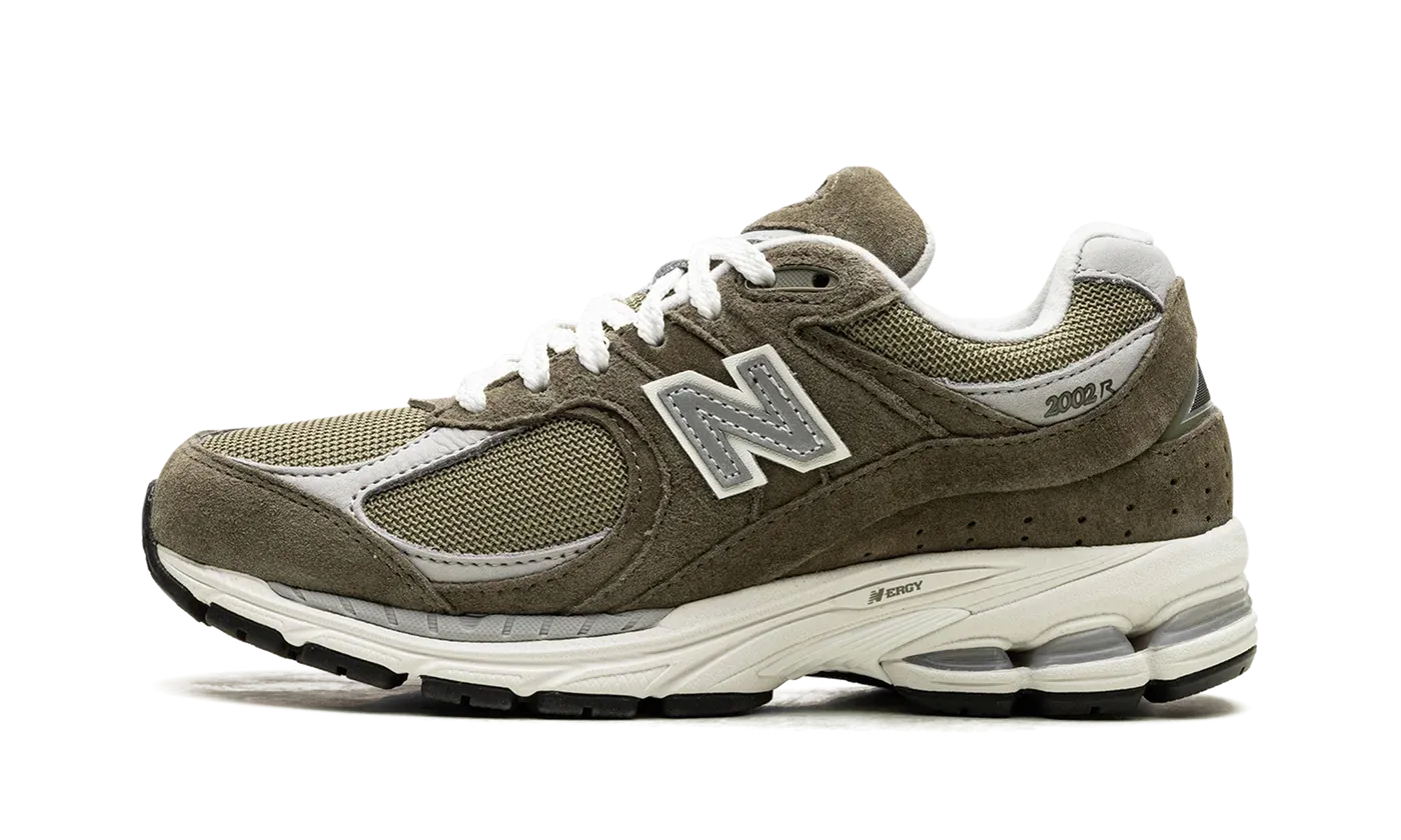 2002R "Footlocker Exclusive" M2002RFO