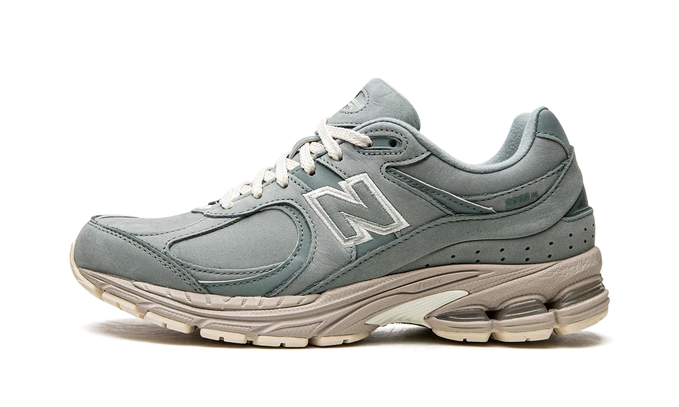 2002R "Kith Pistachio" M2002RK1