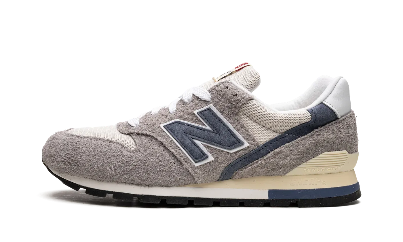 996 "Made in USA - Grey/Navy" U996TE