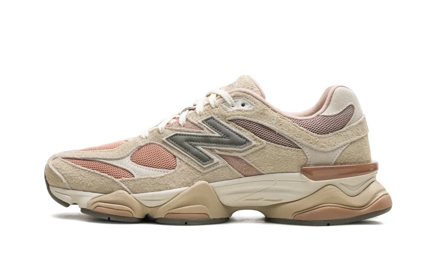 9060 "Flat Taupe Light Sparrow" U9060CWF