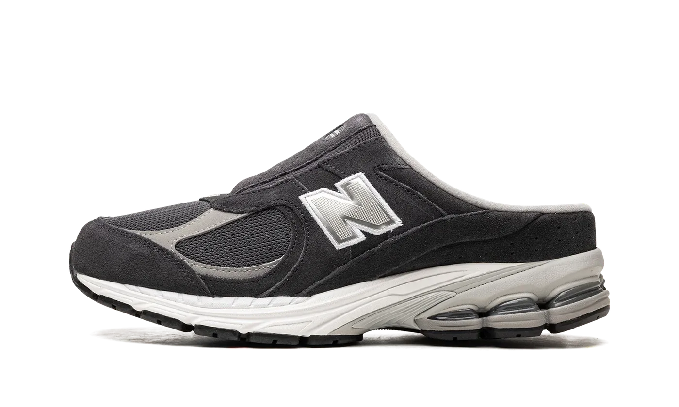 2002R Mule "Phantom" M2002RMC