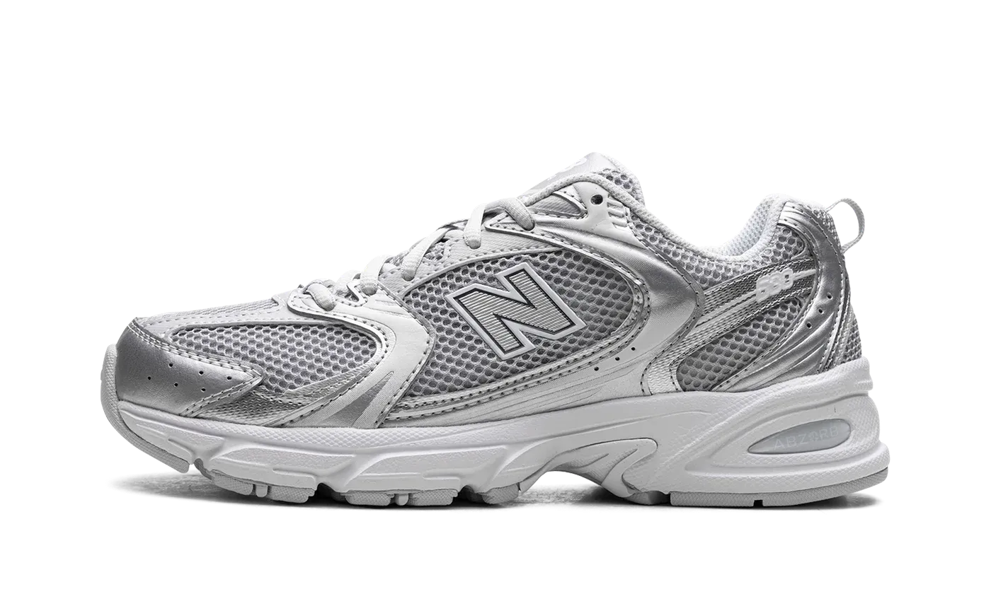 530 "Moonbeam Silver Metallic" MR530RS