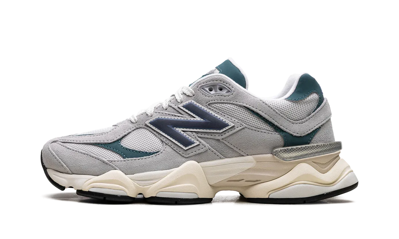 9060 "Concrete Vintage Indigo New Spruce" U9060HMS