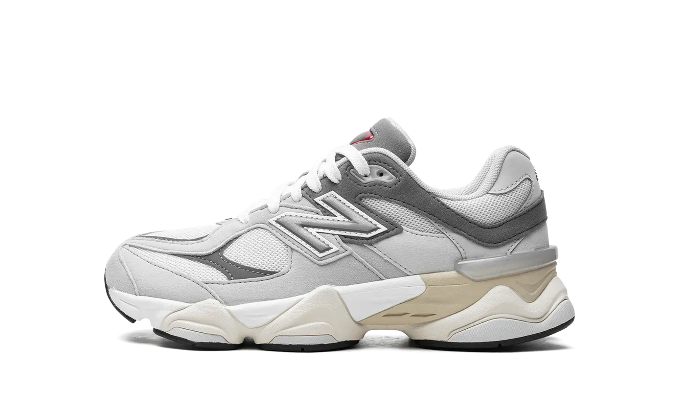 9060 GS "Rain Cloud" GC9060GY