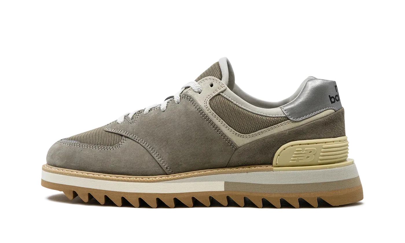 574 "Tokyo Design Studio"