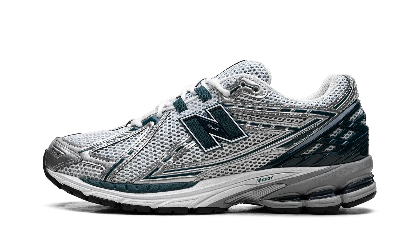 1906R "Silver Metallic Deep Ocean" U1906RCE