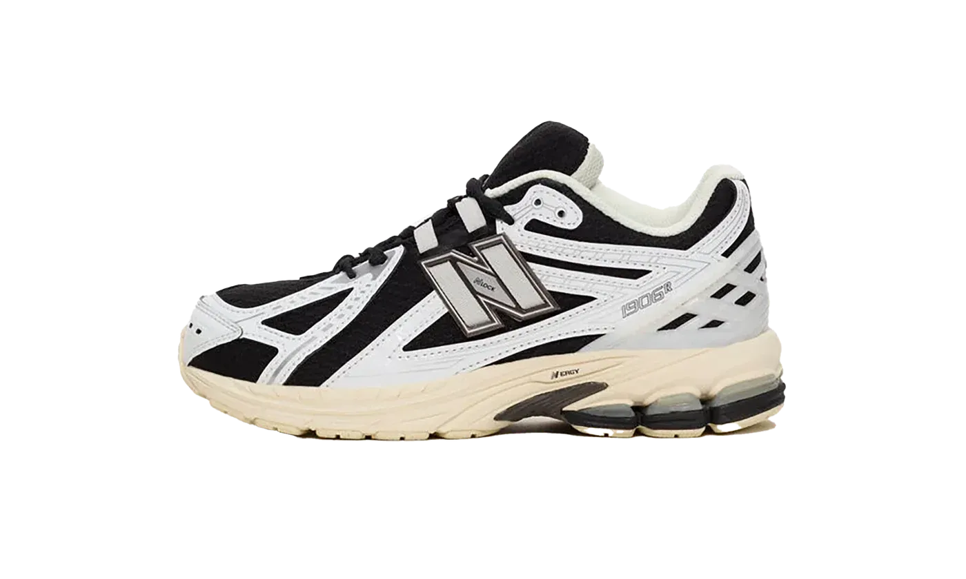 1906 GS "White / Black" GC1906CI