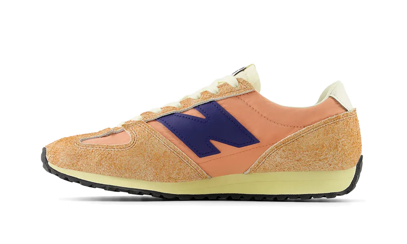 471 "Peach Nectar / Blue Oyster" U471TB