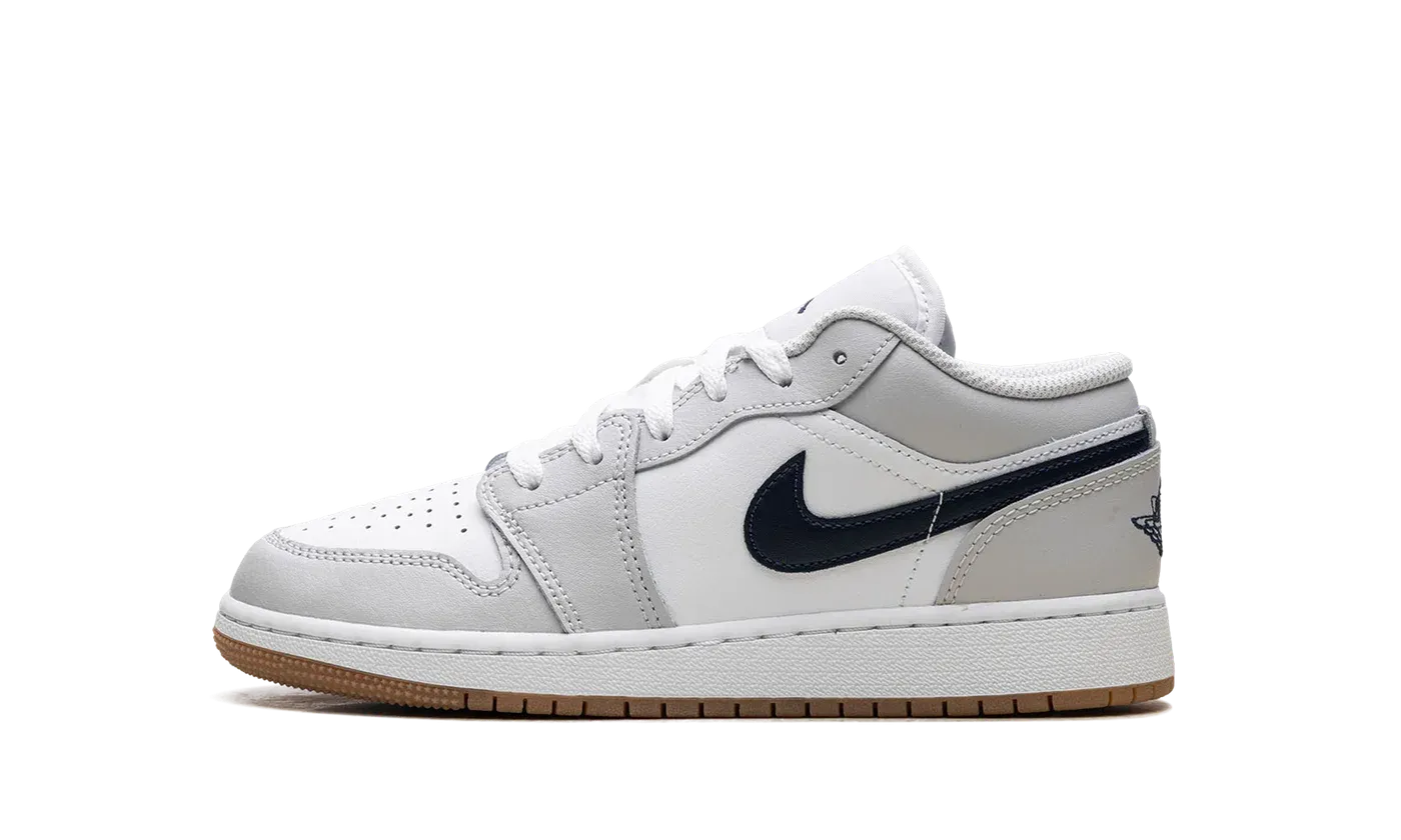 Jordan 1 Low GS "White Neutral Grey Gum Midnight Navy" 553560 146